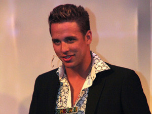 Gold medal Olympic swimmer Chad le Clos appreciates functionality, such as the picture password and the fact that the system synchronises with his phone.