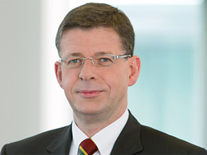 T-Systems is pleased Shell has renewed a contract with it, says CEO Reinhard Clemens.