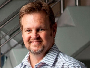 FNB's move to support open peering is not only a network efficiency measure, but will also see clients enjoying savings and benefits.