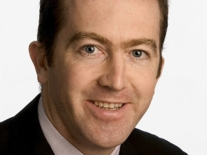 Gartner research director Jim Davies says social and mobile are leading in a new era in customer analytics.