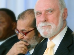 A rise in Internet access and innovation is directly proportional to economic growth, agree Google VP Vint Cerf and communications minister Yunus Carrim.