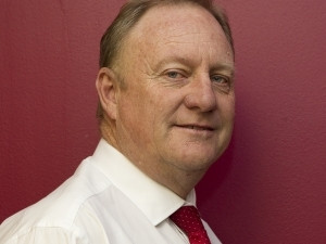 Mark Perry, Aptronics.