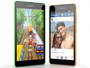 The Lumia 535 sports front and back cameras, and runs on a quad-core 1.2GHz Snapdragon processor.