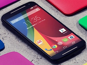 The 4.5-inch Android Motorola Moto G dominated Orange online sales during the latter part of 2014.