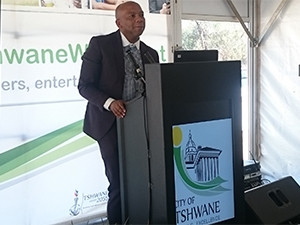 The new apps will allow more people to participate in the mainstream economy by reducing communication costs, says Tshwane executive mayor Kgosientso Ramokgopa.