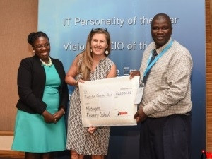 Charity Beneficiary, Matangari Primary - (left-right) Tshifhiwa Ramuthaga, CIO, FSB; Angela Mace, Events director, ITWeb; Mr LE Mauda, HOD, Matangari Primary School