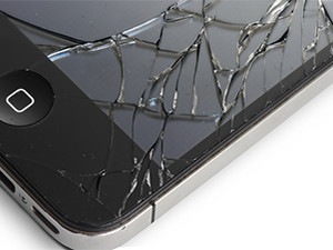 Apple users are now able to trade in iPhones with broken screens for credit towards buying a new one.