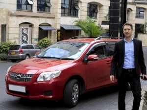 Uber guarantees drivers will continue to earn the same when prices drop by up to 20% this week, says Alon Lits, Uber SA GM.