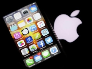 Over two-dozen tech firms filed legal briefs urging a US judge to support Apple in its encryption battle against the FBI.