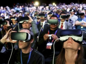 Consumers will account for more than $100 million of Middle East and Africa AR/VR spending in 2016, says IDC.