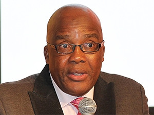 The app allows the distribution of medicines to be monitored and proactive action taken anytime, anywhere, says minister Aaron Motsoaledi.