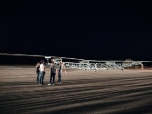 Aquila in position prior to take-off. (From left: Kathryn Cook, technical programme manager for Aquila; Yael Maguire, head of Connectivity Lab; Mark Zuckerberg, Facebook founder and CEO; Jay Parikh, global head of engineering and infrastructure.)