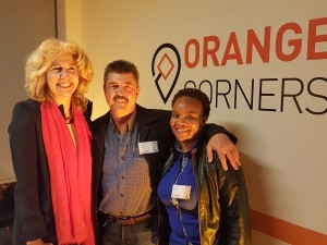 Etienne Louw, TomTom South Africa's Managing Director (centre) with Marisa Gerards, Ambassador of the Kingdom of the Netherlands (left) and Keeleng Saane, one of Orange Corners' young entrepreneurs (right).