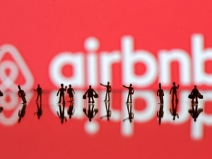 Over 67 000 guests used Airbnb in South Africa during this year's winter season.