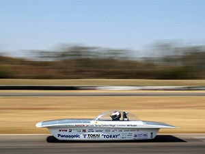 The Tokai solar team competing in time trials ahead of Sasol Solar Challenge.