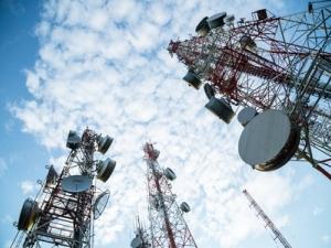 Telkom is selling its masts and towers business to subsidiary, Swiftnet, and 40 properties to new subsidiary, Gyro.