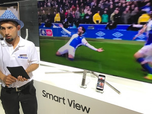 The Samsung SmartView app acts as a TV remote.
