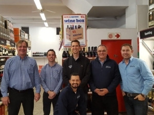 A happy project team with Craig Robinson (joint-CEO, Ultra Liquors) on opening day at Wynberg: f.l.t.r - Weyer Cremer, Paul Gleed, Craig Robinson, David Geldenhuys, Ian van Rensburg
Seated front: Chadley Kepkey