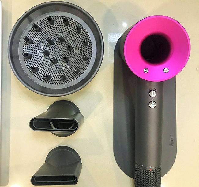 The Supersonic hairdryer comes with three attachments for varied air strengths.
