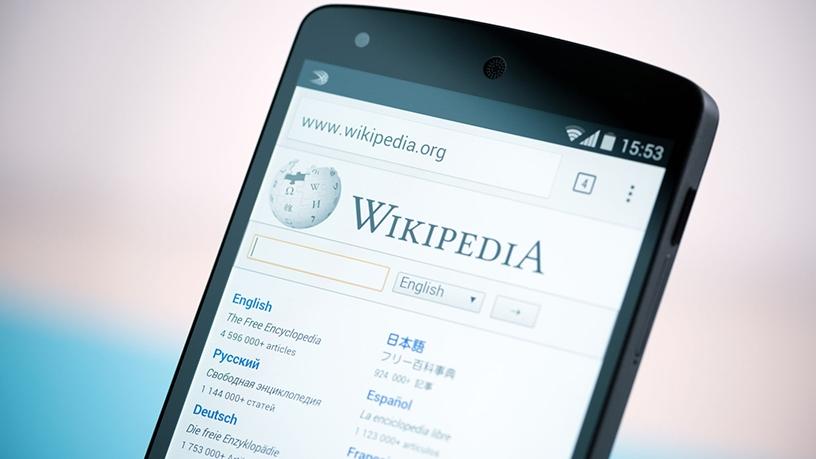 Free mobile access to Wikipedia will end this year.