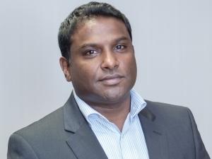 Vino Govender, Acting Chief Strategy Officer, Dark Fibre Africa.