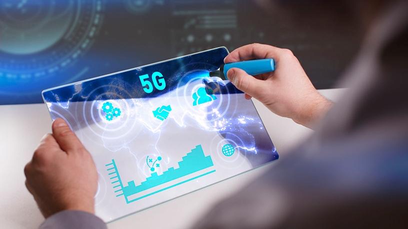 5G simulations by Qualcomm show the incredibly fast speeds the new technology will be able to achieve.