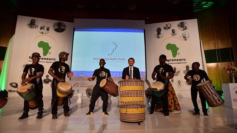 Jack Ma and dignitaries countdown to the launch of the Netpreneur Prize. From left to right: H.E. Amb. Lin Songtian, China Ambassador to S. Africa; Ms Mmamoloko Tryphosa Kubayi-Ngubane, Minister of Science and Technology, South Africa; Jack Ma, Executive Chairman, Alibaba Group; Dr Mukhisa Kituyi, Secretary-General, UNCTAD. Courtesy of Jack Ma Foundation.