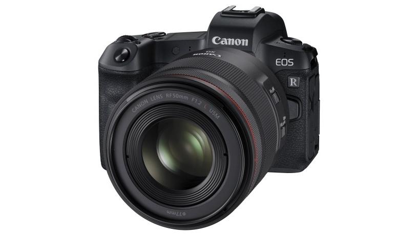 The New Canon EOS R with 50mm RF lens - revolutionises the future of photography and filmmaking (Photo: AETOSWire)