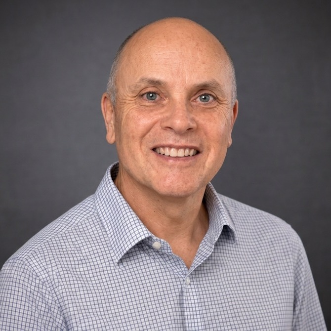 Simon Seagrave